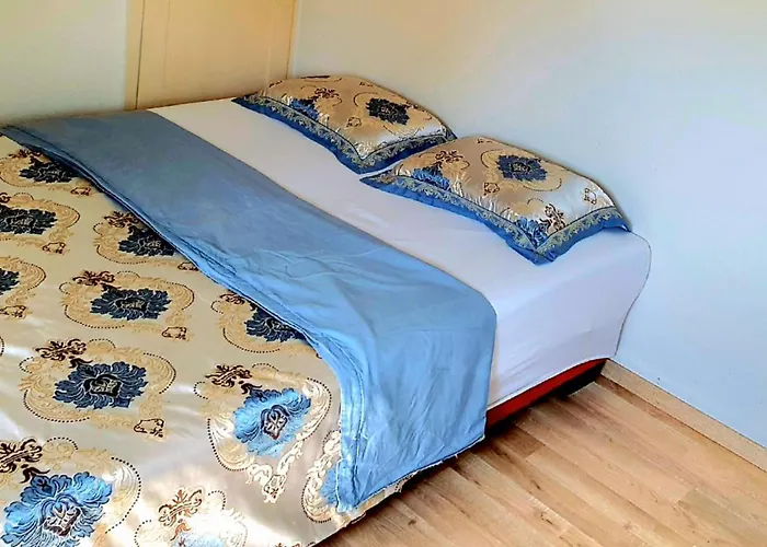 Mit 3 Privatunterkunft *